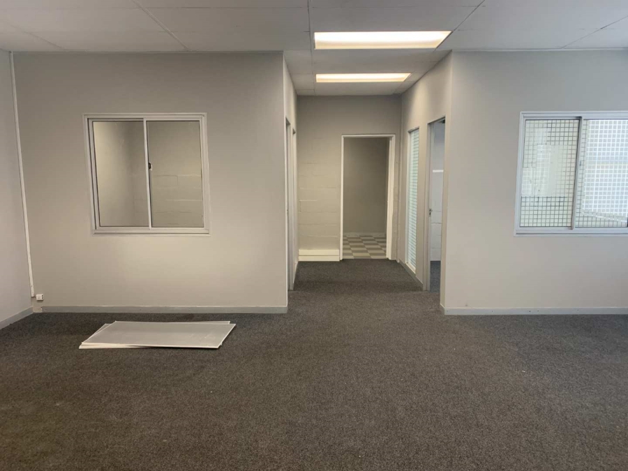 To Let commercial Property for Rent in De Bron Western Cape